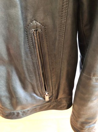 Chaqueta de piel Massimo Dutti verde