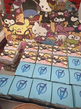 Blind Box sorpresa Sanrio e Avengers