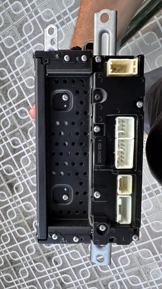 Radio original Toyota Prius 86120-47330 CD/AUX FM