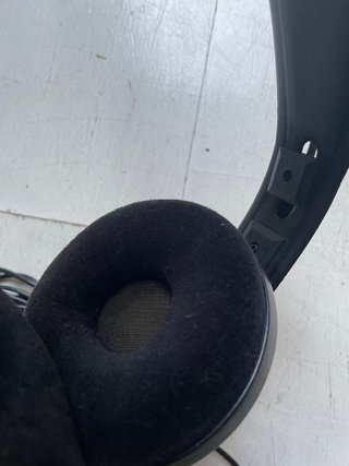 AKG K141 Studio Auriculares