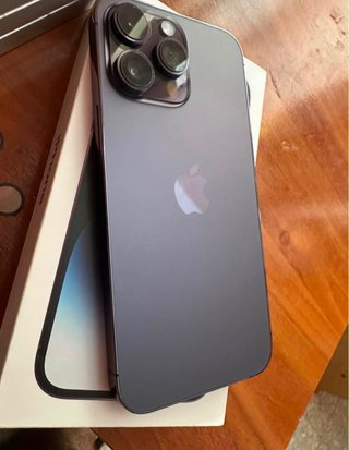 iPhone 14 Pro Max Viola