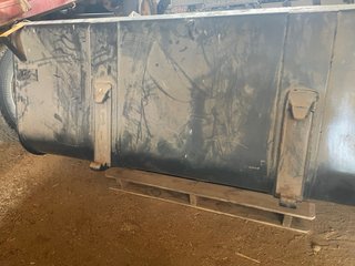 Cazo para pala de tractor.  Sin uso