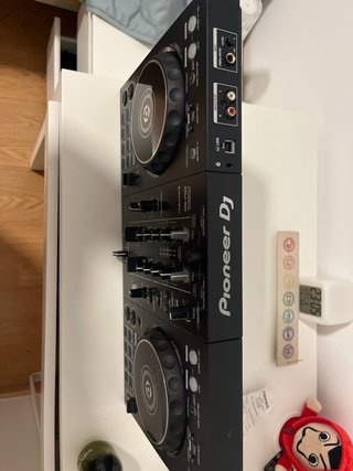 Controlador DJ Pioneer DDJ-400 Negro