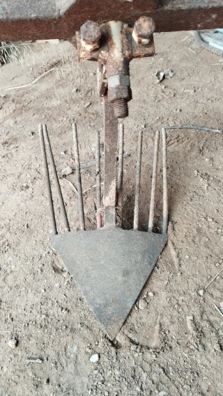 Pala Arado Monosurco  Arrancar Patatas con Tractor