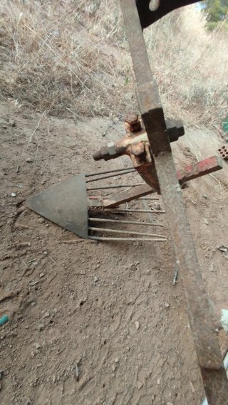 Pala Arado Monosurco  Arrancar Patatas con Tractor