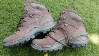 Botas de montaña Lowa Gore-Tex Marrones