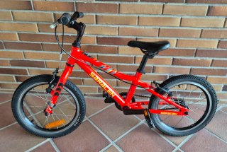 Bici infantil Saracen Mantra 16" super ligera