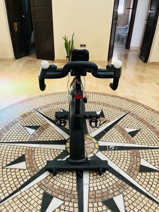 Bicicleta Estática Cadenza S40 Smart