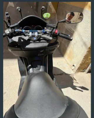 Honda Forza 250cc Maxi-Scooter