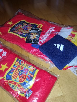 2 Bufanda España fútbol y muñequera adidas nuevo