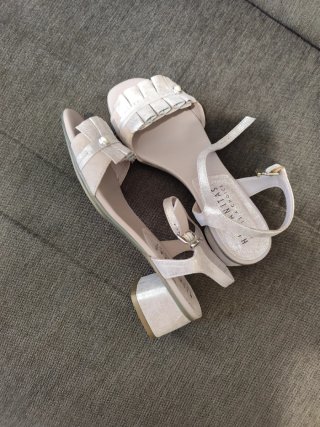 Sandalias Hispanitas Beige/Plata Talla 37