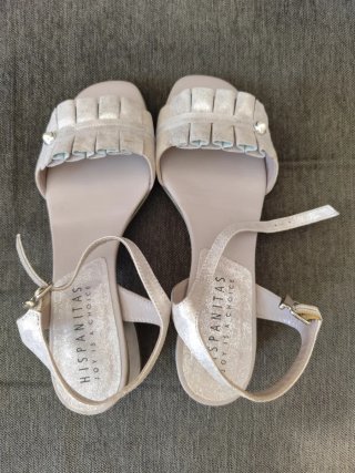 Sandalias Hispanitas Beige/Plata Talla 37