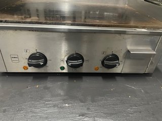 Plancha profesional Makro GEG 2001