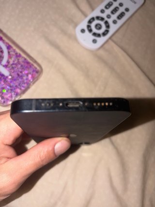 iPhone 16e