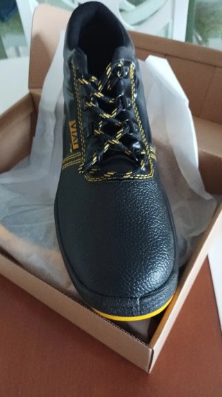 Bota de seguridad de trabajoB