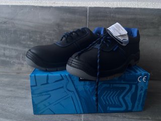 Zapatos de seguridad Siamppr negros y azules