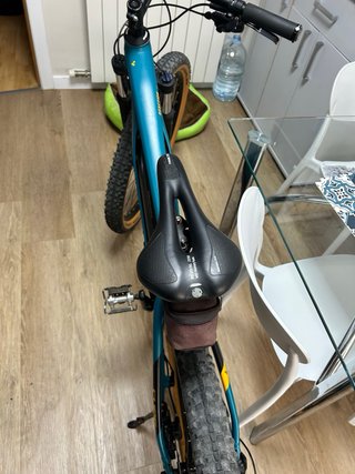 Bici Eléctrica Cube