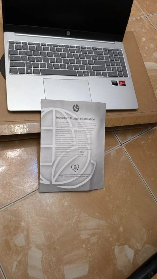 Portátil HP Plata y Negro