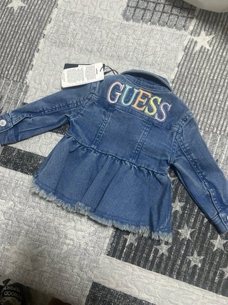 Conjunto Guess Camiseta y Leggings Bebé