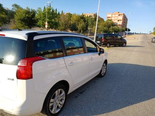 Peugeot 5008 2016