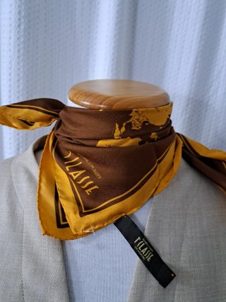 Pañuelo Seda Alviero Martini Marrón y Amarillo