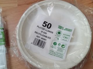 Vajilla Desechable 450 piezas sólo 0'03 cént NUEVA