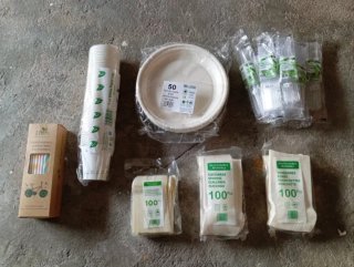Vajilla Desechable 450 piezas sólo 0'03 cént NUEVA