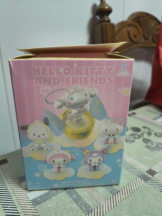 My Melody Hello Kitty and Friends Caja Sorpresa