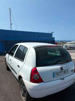 Renault Clio 2002