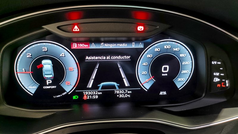 Audi A6 2021, foto 14
