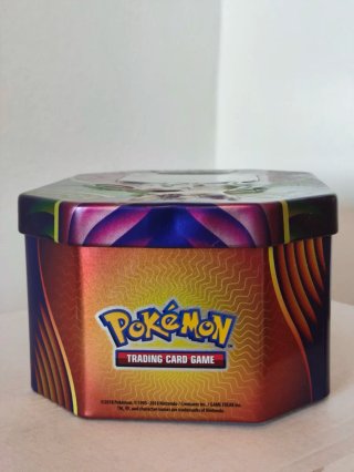 Caja Metálica Pokémon TCG Leafeon