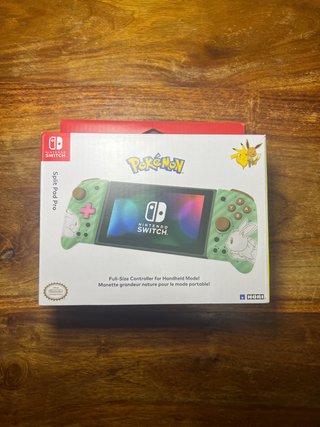 Mando Nintendo Switch Split Pad Pro Pokémon