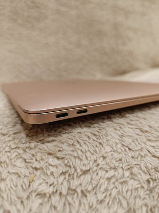 MacBook Air 13 Retina 2018 i5 8GB RAM