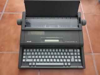 Bicicleta y máquina de escribir