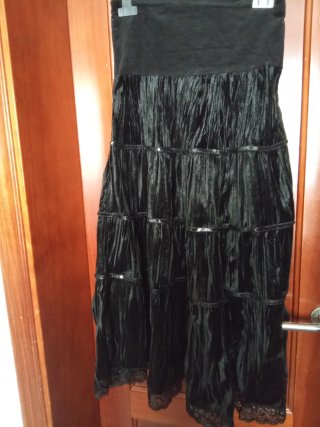 Falda larga terciopelo negro