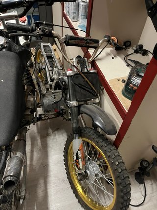 Pitbike 140cc Motocross Negra y Dorada