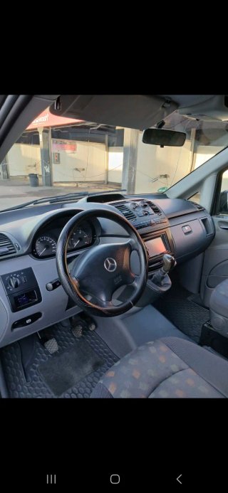 Mercedes-Benz vito pino 2010