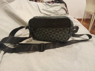 Bolso bandolera hombre