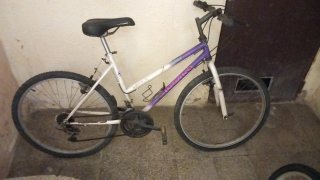 Bicicleta infantil BTWIN azul y rosa
