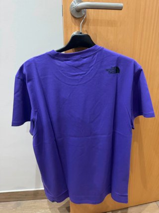 T-shirt The North Face Roxo Tamanho L