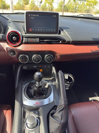Mazda MX-5 2017