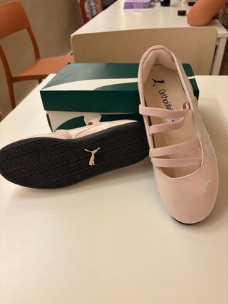 Zapatillas Puma Niña Rosa y Blanca