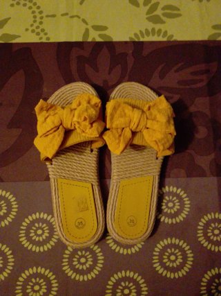 Sandalias naranjas talla 35