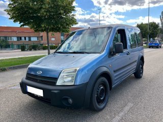 Ford Tourneo Connect 2004