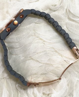 Reloj metaphor oro rosa