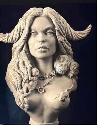 Figura Resina Keeper