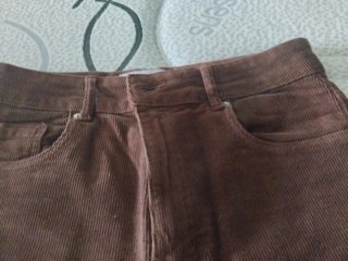 Pantalón de pana marrón