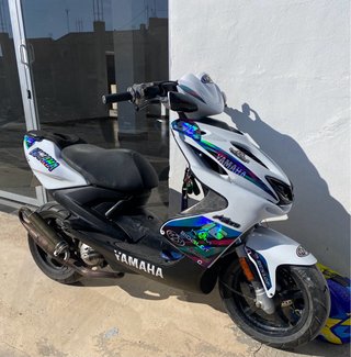 Yamaha Aerox 49cc Scooter