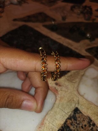 Pendientes conchas y abalorios