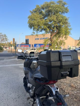 Honda X-ADV 750 Negra/Gris